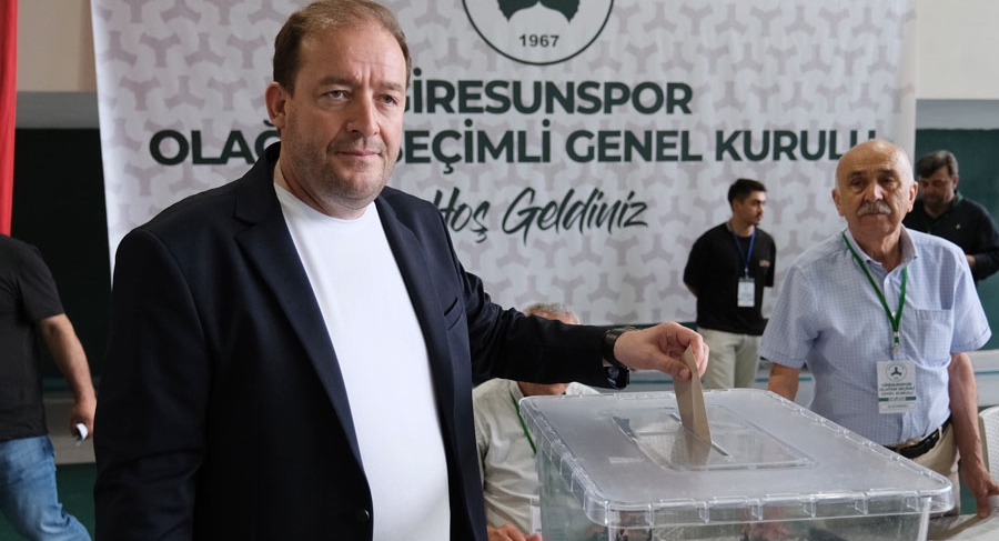 Seçimi kazandı, tahtayı açma sözü verdi!