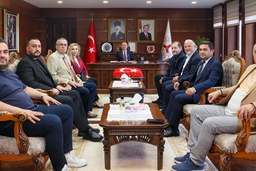 Giresunspor yönetimi ziyaret turunda!