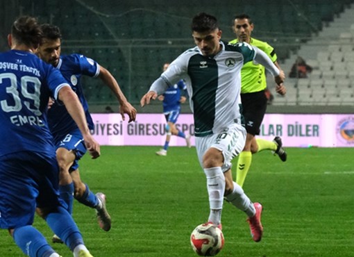 Şahin sınıra yerleşti