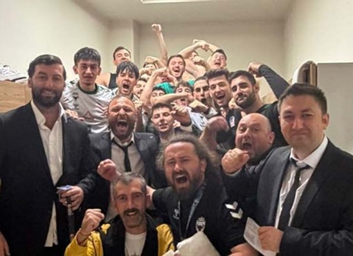 Kerasus son 4 saniyede güldü