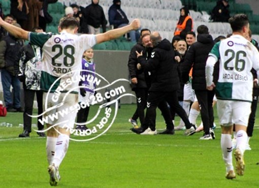 Tam kendini buldu derken....