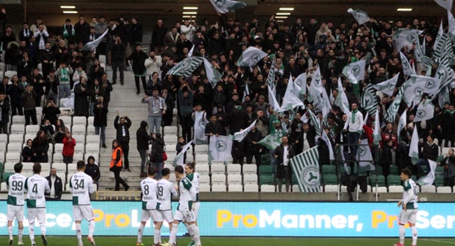 Yönetimi istifaya davet ettiler