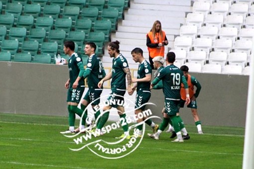 Giresunspor gider ayak güldü